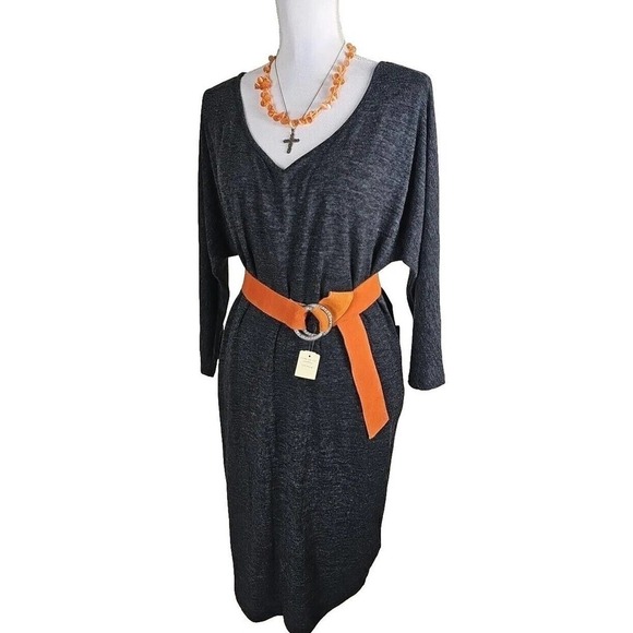 Old Navy ~Woman Size M~ Gray 3/4 Sleeve Knit Sheath Dress NWT. - Picture 1 of 12